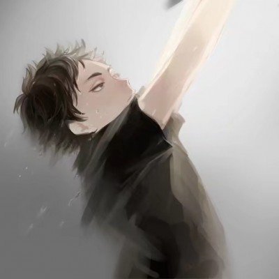 精灵耳医美女子说生不如死